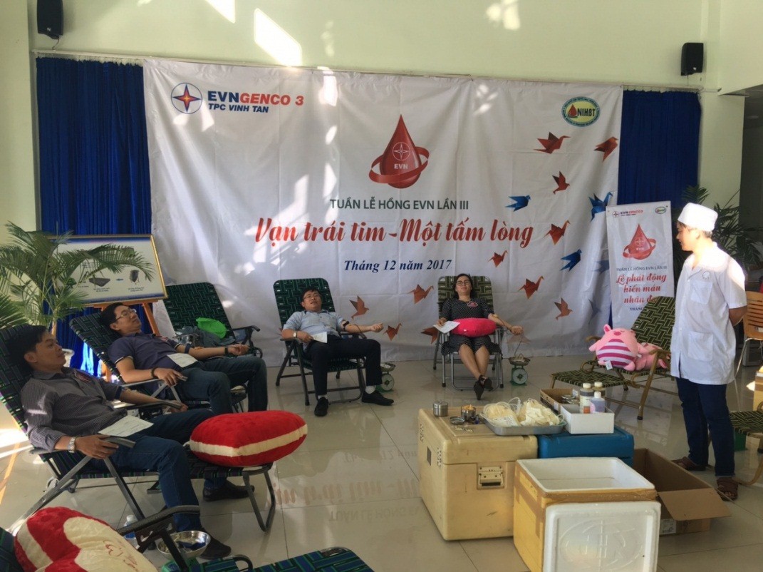 Công ty Nhiệt điện Vĩnh Tân tổ chức hiến máu nhân đạo hưởng ứng  chương trình “Tuần lễ hồng -  EVN” lần thứ III