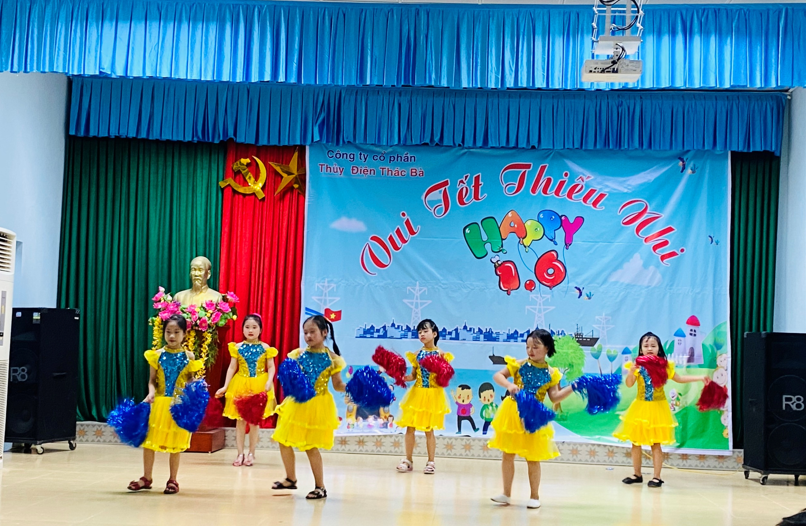 Măng non Thác Bà vui Tết Thiếu nhi đón hè 2022