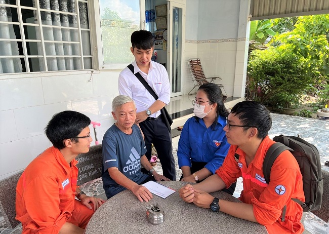 Thanh niên Công ty EPS tổ chức nhiều hoạt động đền ơn đáp nghĩa nhân Ngày Thương binh Liệt sỹ 27/7
