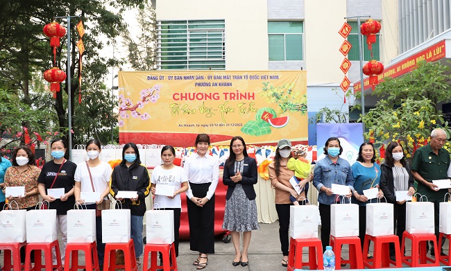 EVNGENCO3 gives 150 gifts to bring “Tet” (Lunar New Year) to disadvantaged families in Thu Duc City