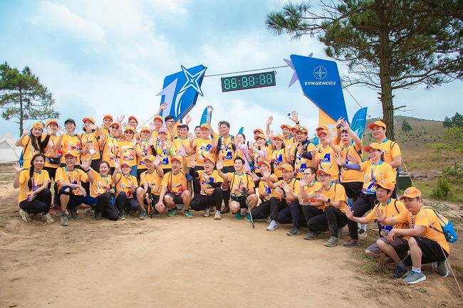 CBCNV EVNGENCO3 tham gia giải chạy chinh phục đỉnh Phượng Hoàng tại Quảng Ninh