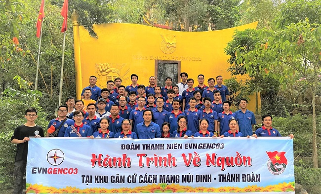 Tuổi trẻ EVNGENCO3 tham gia Hội trại truyền thống dịp 26/3