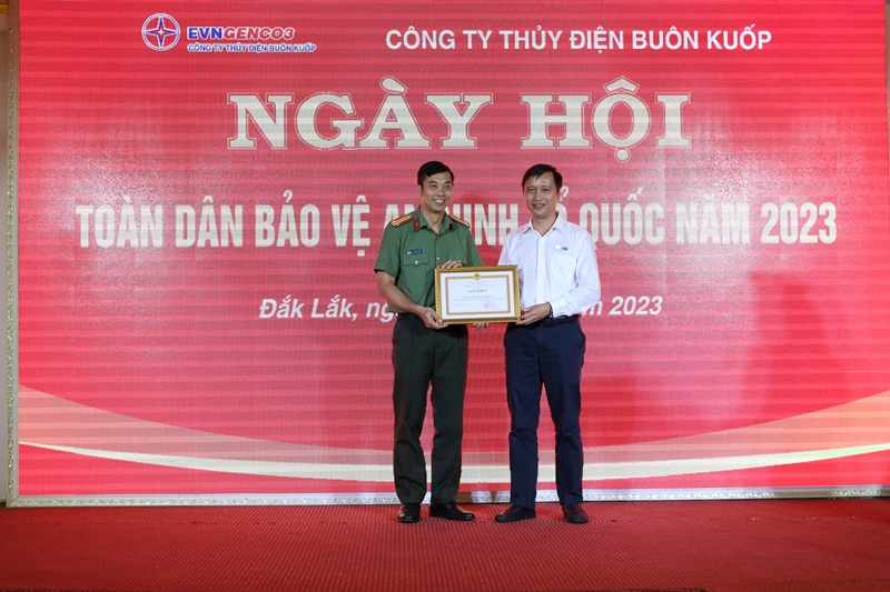 Công ty Thủy điện Buôn Kuốp tổ chức Ngày hội toàn dân Bảo vệ an ninh tổ quốc năm 2023