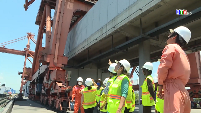 Video: Giám sát chỉ số môi trường ở Nhà máy Nhiệt điện Vĩnh Tân 2