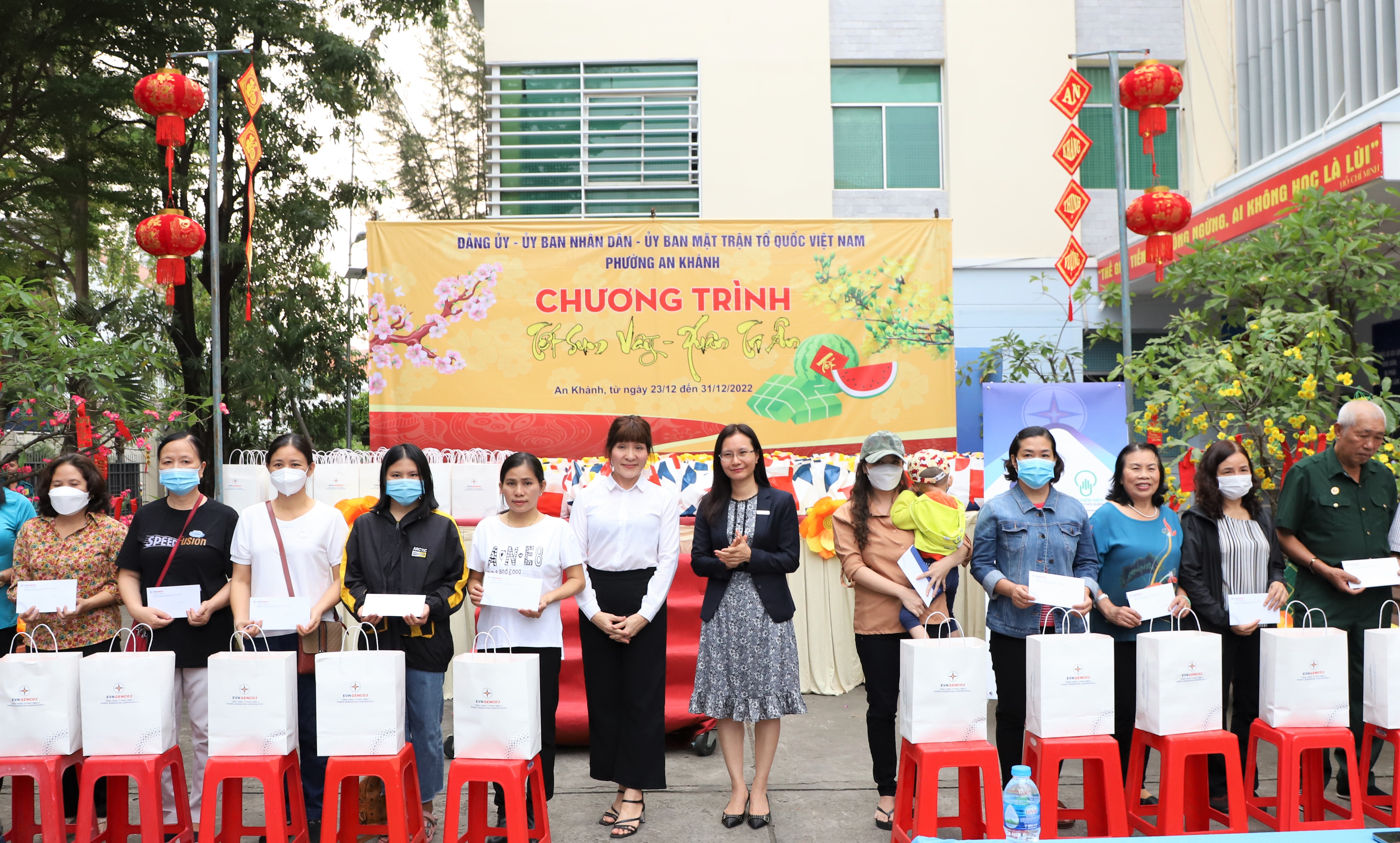Tổng Công ty Phát điện 3 hỗ trợ để người nghèo có Tết